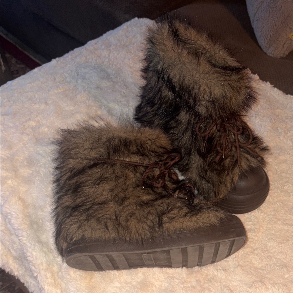 Cozy Faux Fur Winter Boots - Brown